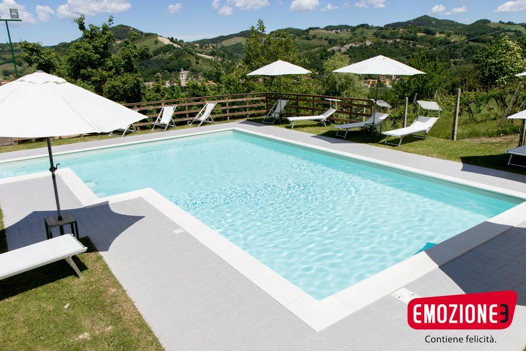 Country House Angelo Blu Urbania Bagian luar foto